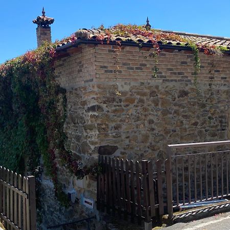 Ferienwohnung La Casa Del Farero San Esteban de Pravia Exterior foto