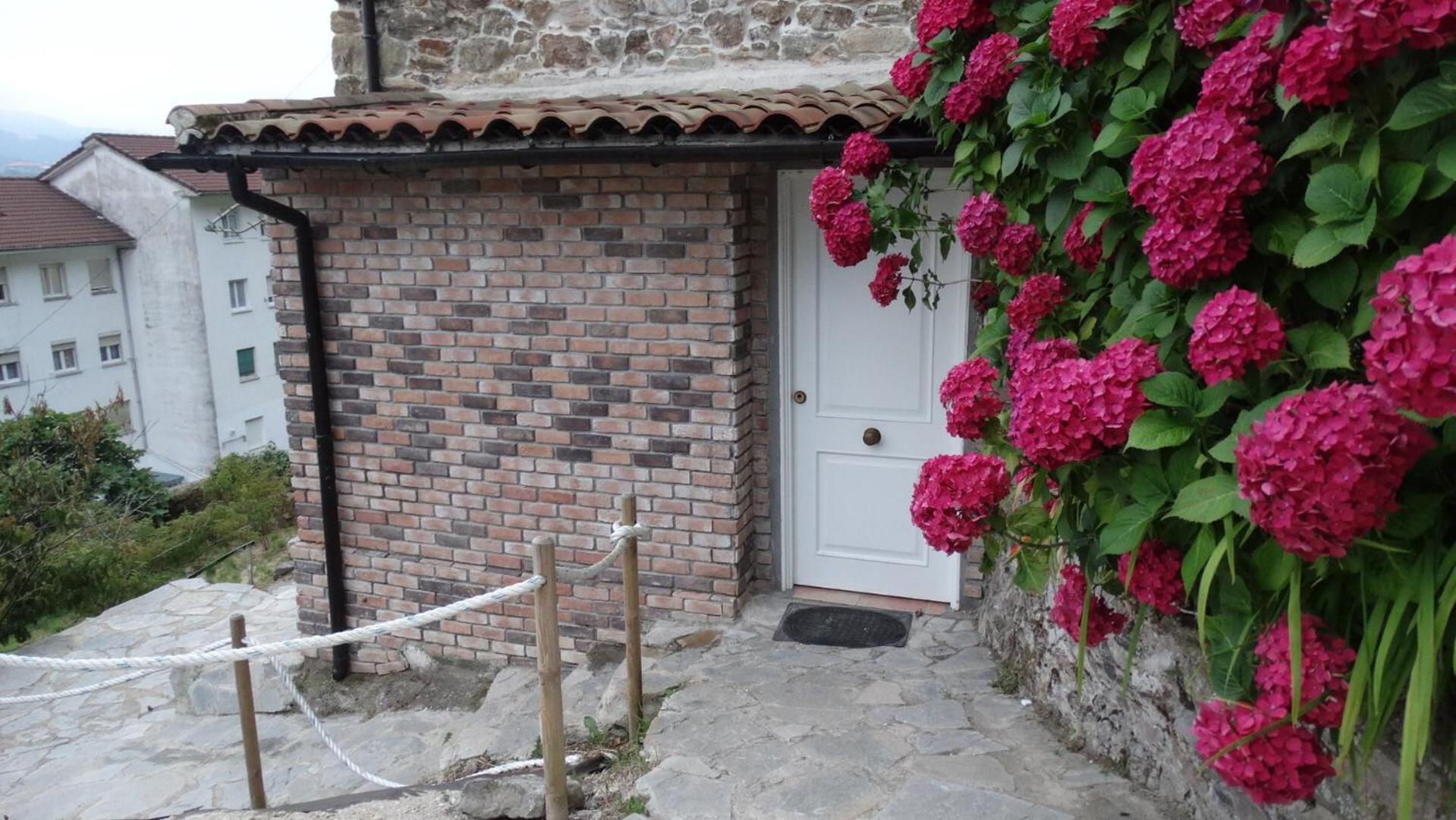Ferienwohnung La Casa Del Farero San Esteban de Pravia Exterior foto